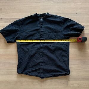 Uniqlo Mandarin Short Sleeve